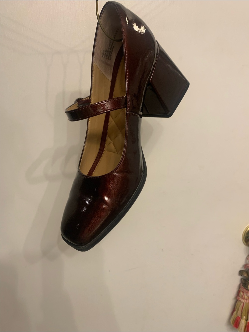 Patent Mary Jane Block Heel in Burgundy - Picture 3 of 3